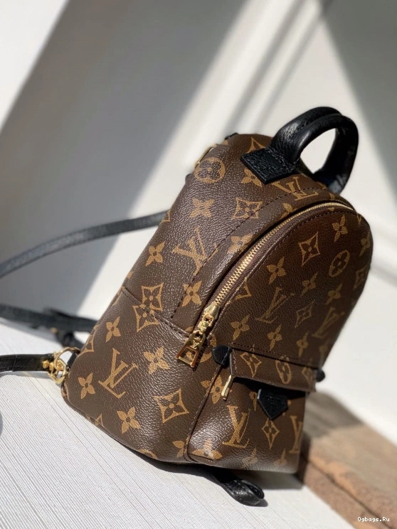 VUITTON SPRINGS NEW LOUIS MINI EDITON PALM 0314